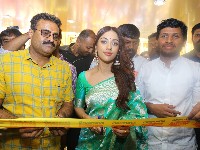 Anu Emmanuel Launched Chandana Brothers Shopping Mall At Vikarabad